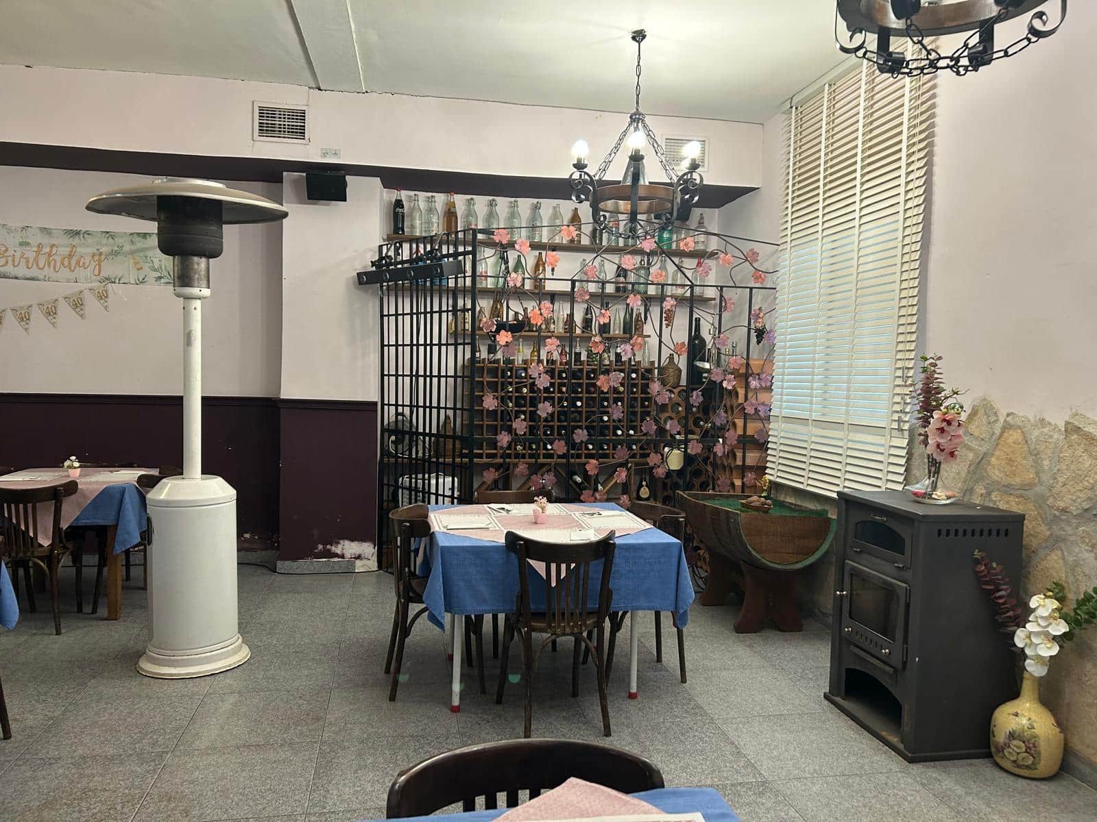 Restaurant/Bar for sale in Trijueque with garage - € 495,000 (Ref: 9748177)