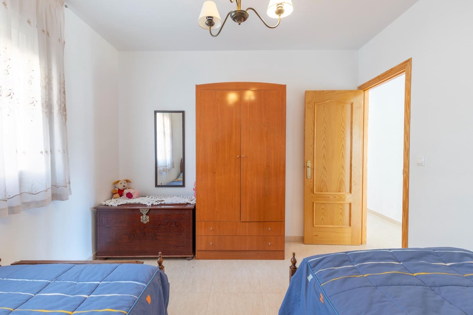 6 soverom Villa til salgs i Cadiar med garasje - € 225 000 (Ref: 9755898)