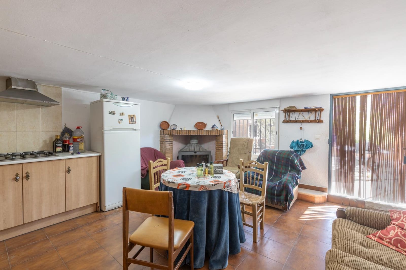 6 soverom Villa til salgs i Cadiar med garasje - € 225 000 (Ref: 9755898)