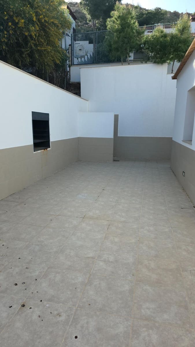 5 sypialnia Willa na sprzedaż w San Juan de los Terreros z basenem garażem - 850 000 € (Ref: 9755899)