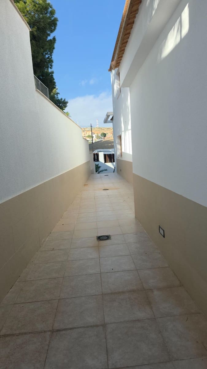 5 sypialnia Willa na sprzedaż w San Juan de los Terreros z basenem garażem - 850 000 € (Ref: 9755899)