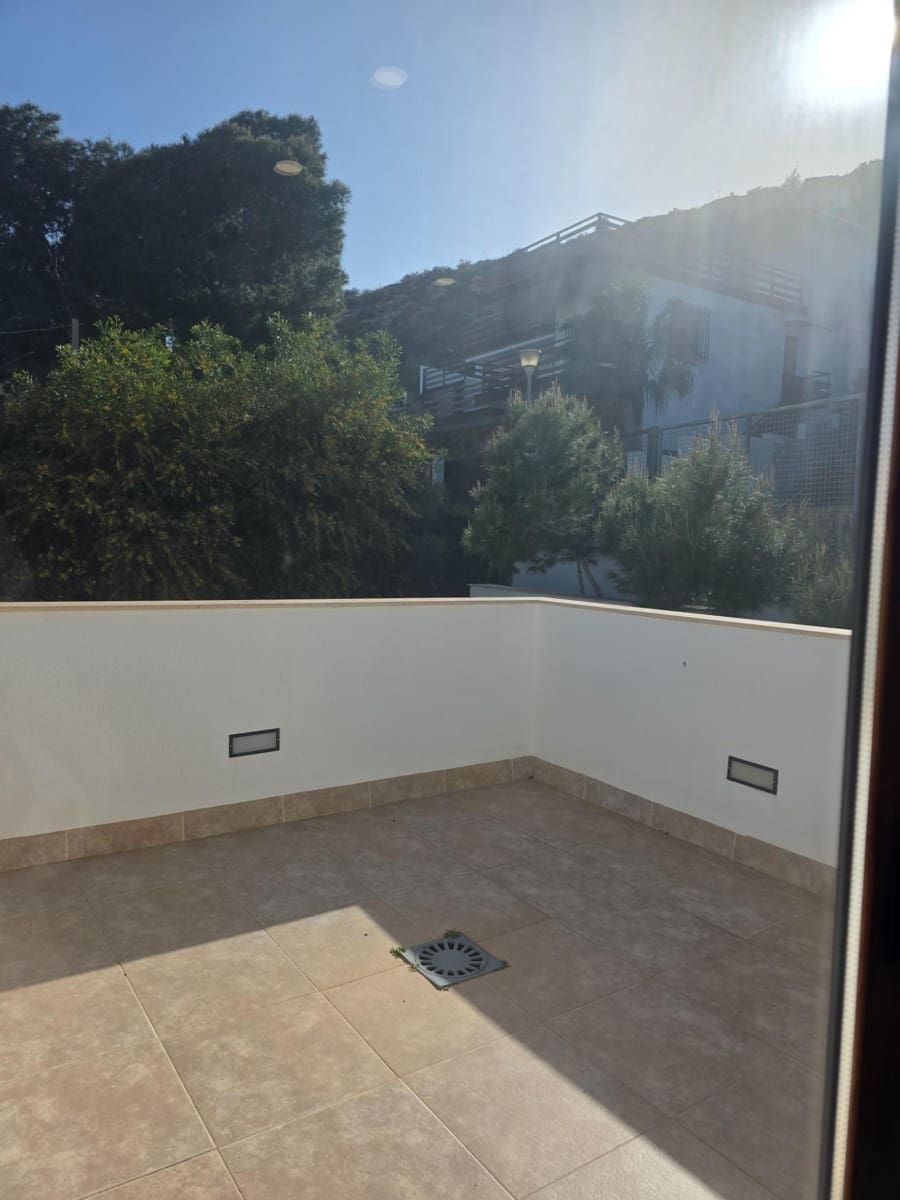 5 sypialnia Willa na sprzedaż w San Juan de los Terreros z basenem garażem - 850 000 € (Ref: 9755899)