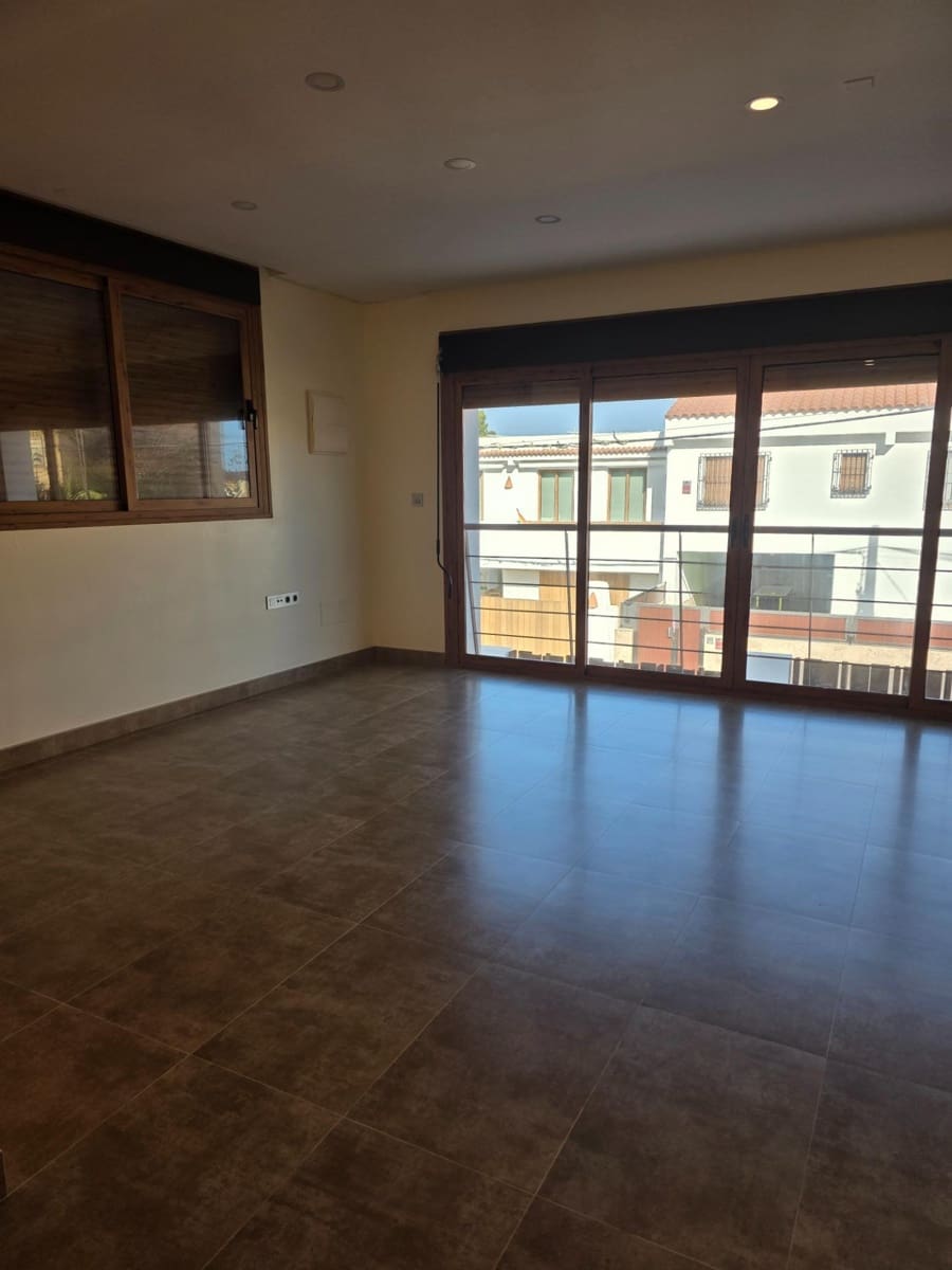 5 sypialnia Willa na sprzedaż w San Juan de los Terreros z basenem garażem - 850 000 € (Ref: 9755899)