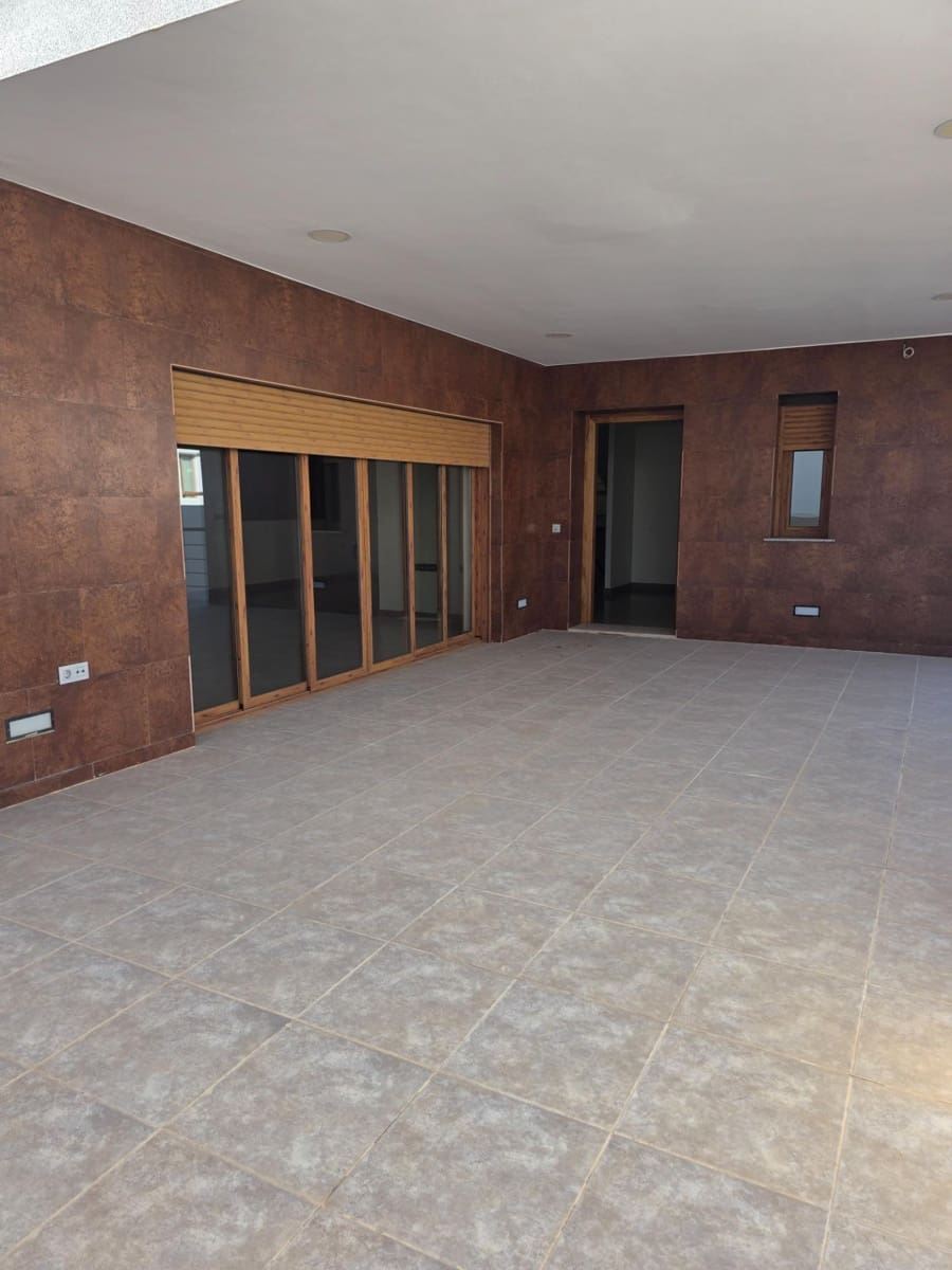 5 sypialnia Willa na sprzedaż w San Juan de los Terreros z basenem garażem - 850 000 € (Ref: 9755899)