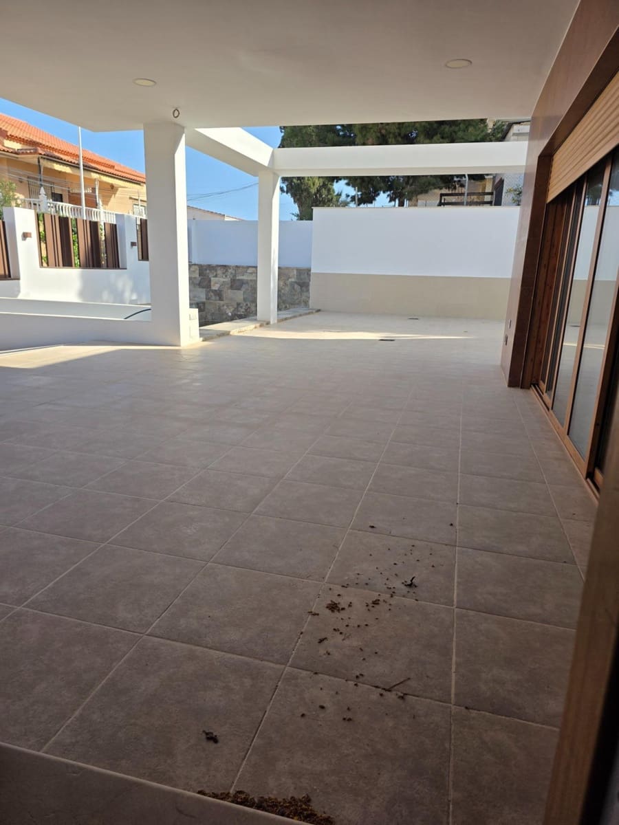 5 sypialnia Willa na sprzedaż w San Juan de los Terreros z basenem garażem - 850 000 € (Ref: 9755899)