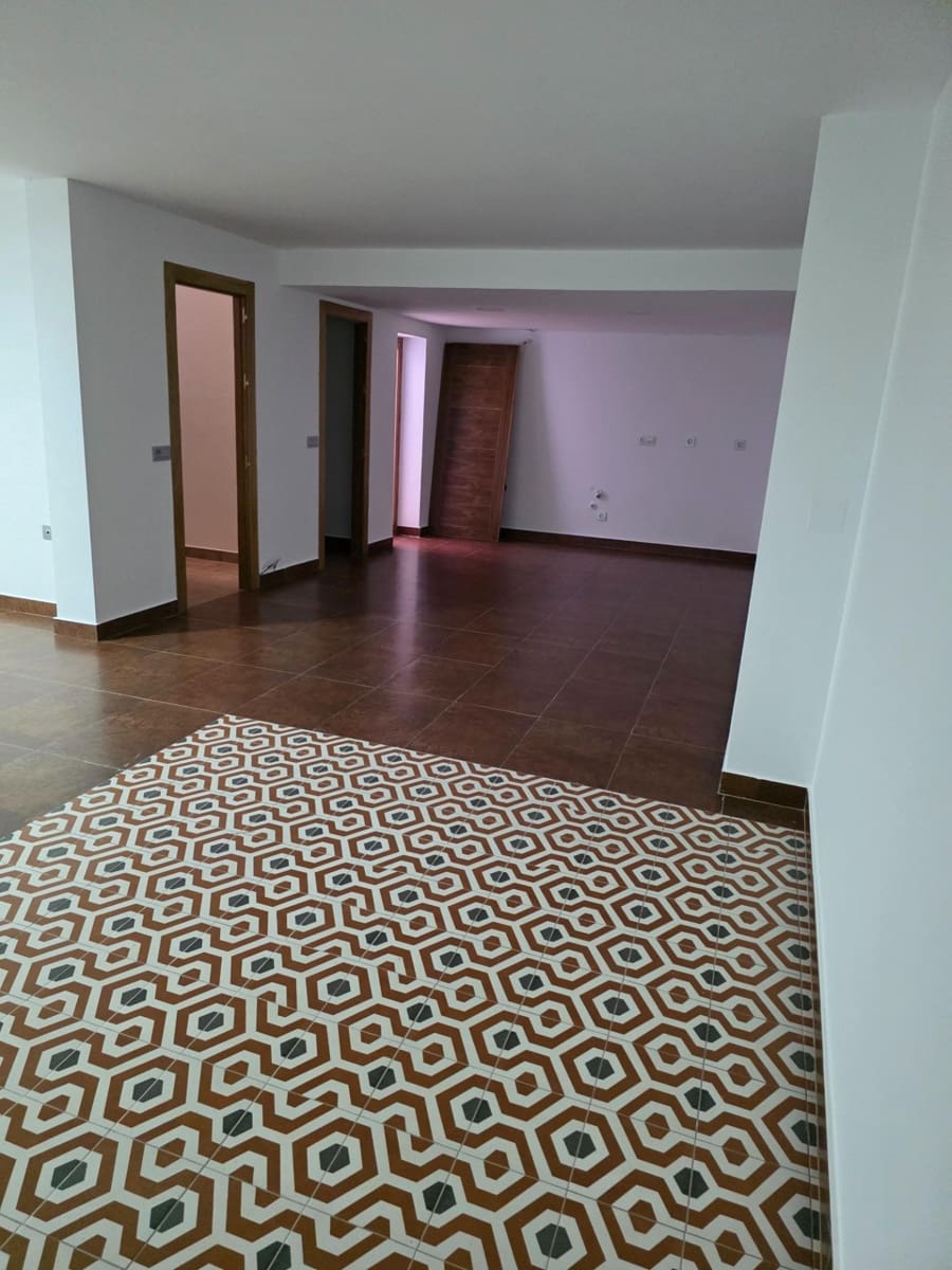 5 sypialnia Willa na sprzedaż w San Juan de los Terreros z basenem garażem - 850 000 € (Ref: 9755899)