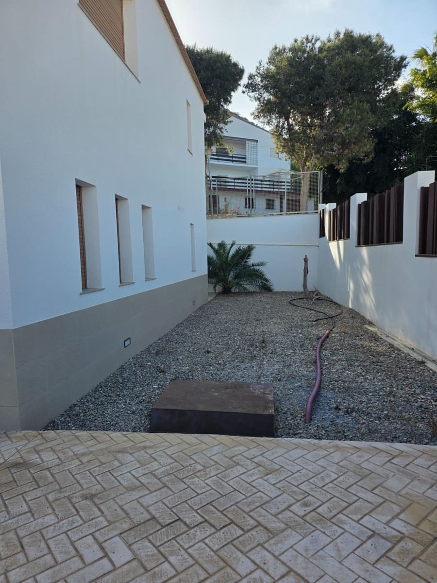 5 sypialnia Willa na sprzedaż w San Juan de los Terreros z basenem garażem - 850 000 € (Ref: 9755899)