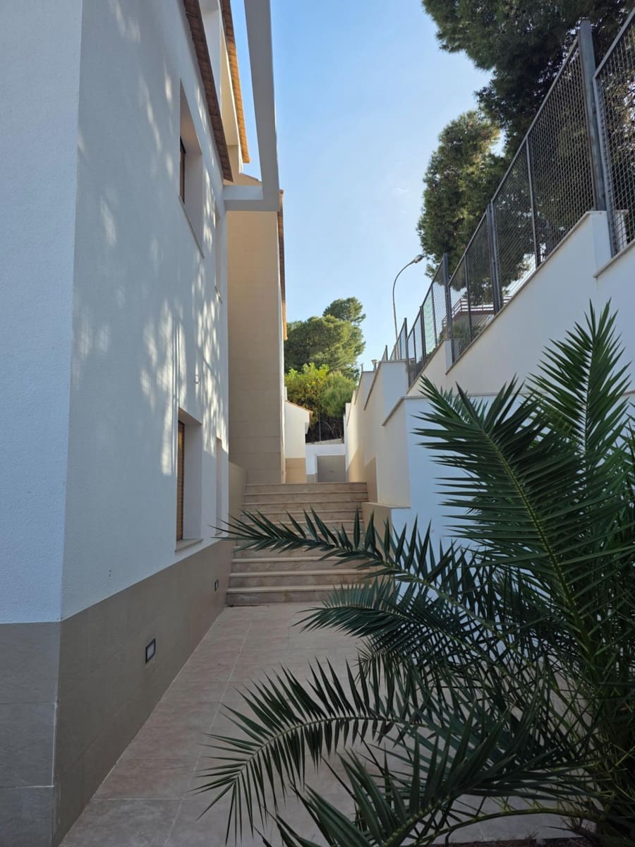 5 sypialnia Willa na sprzedaż w San Juan de los Terreros z basenem garażem - 850 000 € (Ref: 9755899)