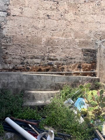 Bungalow de 2 habitaciones en Tamaraceite, Las Palmas de Gran Canaria en venta - 150.000 € (Ref: 9755900)