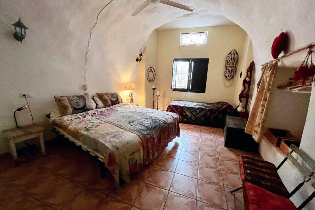 4 slaapkamer Finca/Landhuis te koop in Cuevas del Almanzora met zwembad garage - € 430.000 (Ref: 9762135)