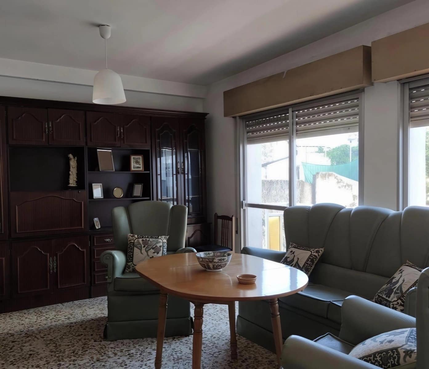 3 bedroom Flat for sale in Alburquerque with pool - € 85,000 (Ref: 9762137)