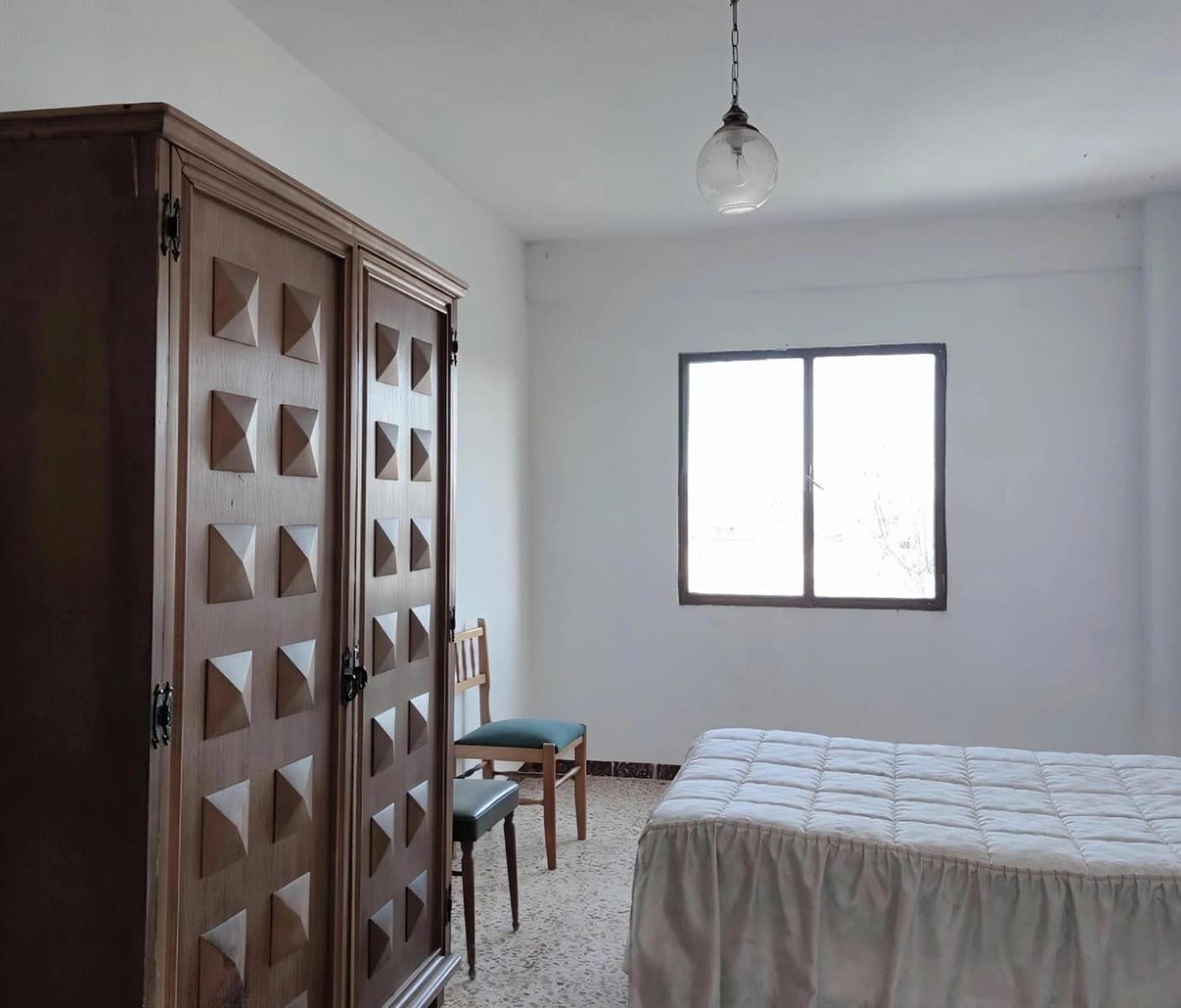 3 bedroom Flat for sale in Alburquerque with pool - € 85,000 (Ref: 9762137)