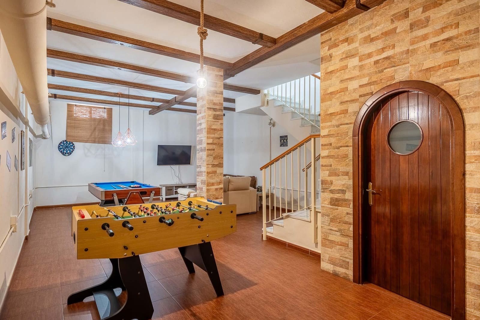 Adosado de 3 habitaciones en Montequinto en venta - 439.000 € (Ref: 9762138)