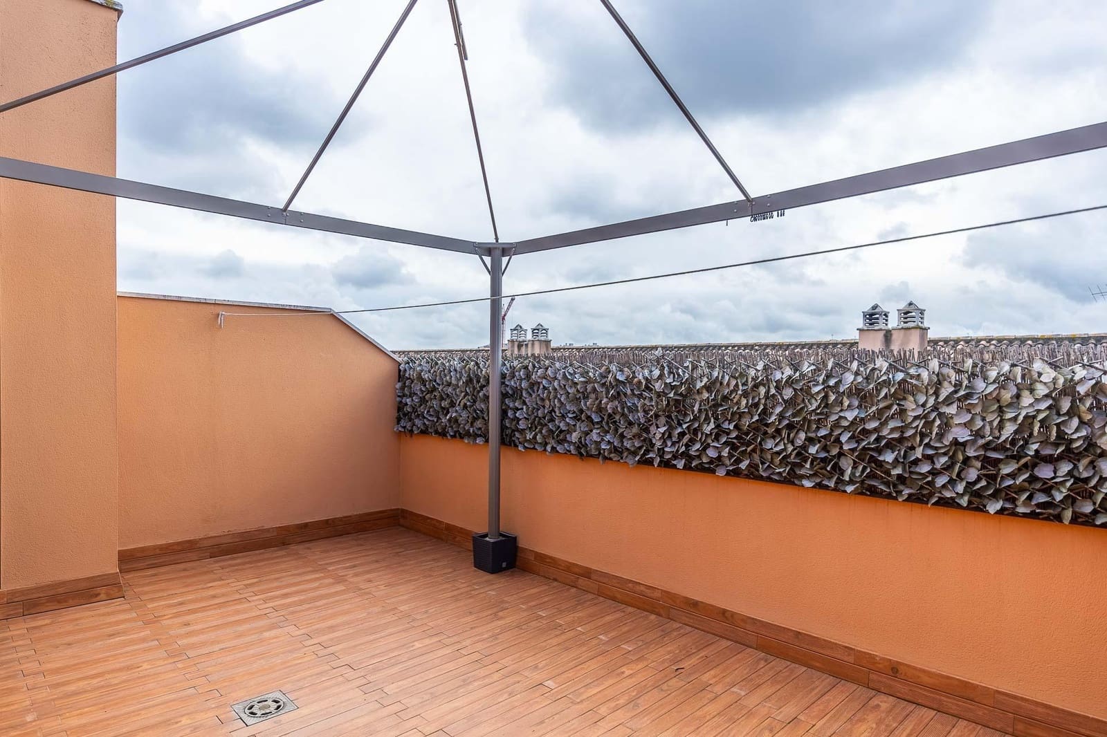 Adosado de 3 habitaciones en Montequinto en venta - 439.000 € (Ref: 9762138)