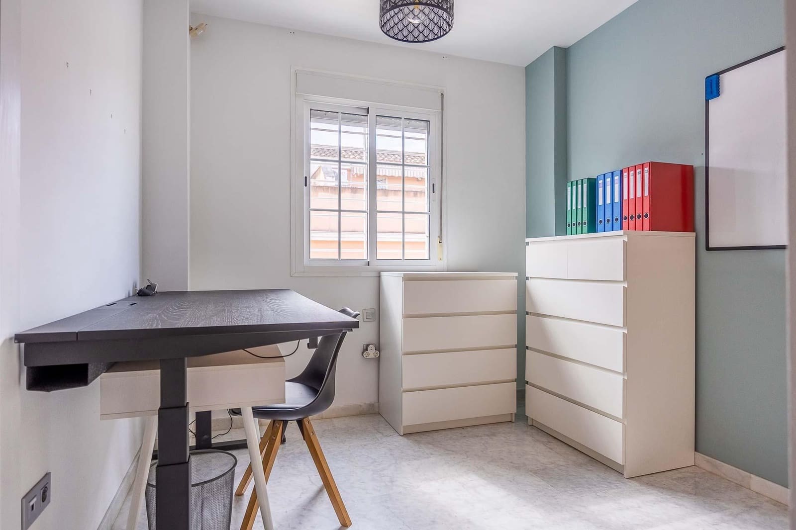 3 soverom Rekkehus til salgs i Montequinto med garasje - € 335 000 (Ref: 9762138)