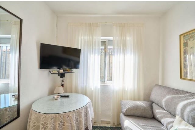 3 bedroom Townhouse for sale in Pedraza de Alba - € 41,000 (Ref: 9762139)