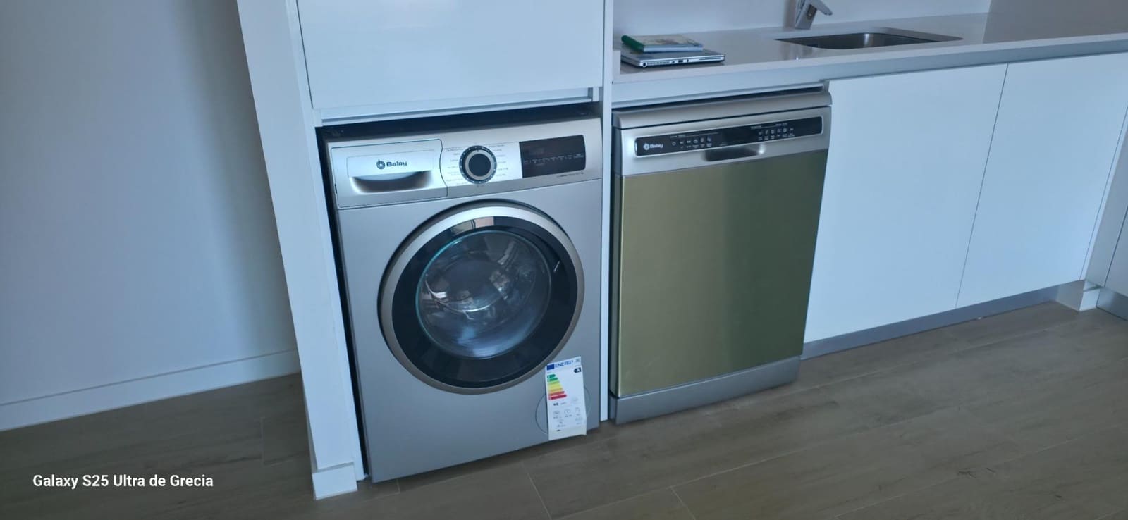 2 sypialnia Mieszkanie na sprzedaż w Miasto Malaga z basenem garażem - 505 000 € (Ref: 9773271)