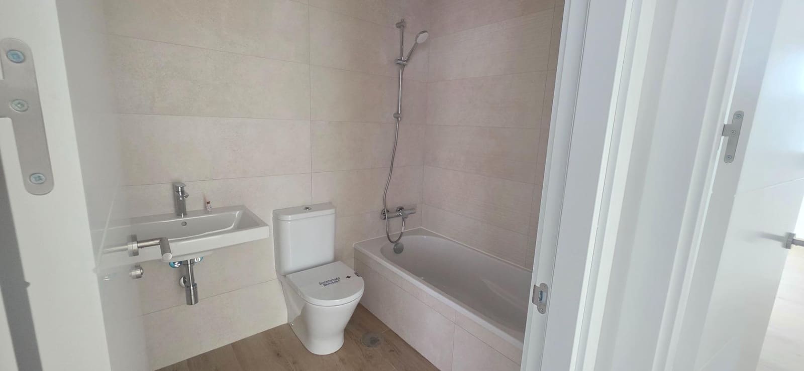 2 sypialnia Mieszkanie na sprzedaż w Miasto Malaga z basenem garażem - 505 000 € (Ref: 9773271)