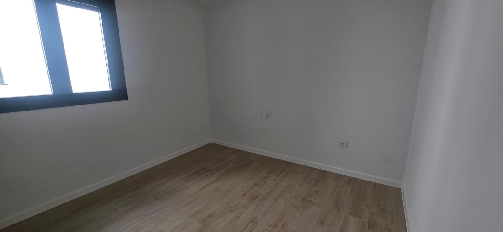 2 sypialnia Mieszkanie na sprzedaż w Miasto Malaga z basenem garażem - 505 000 € (Ref: 9773271)
