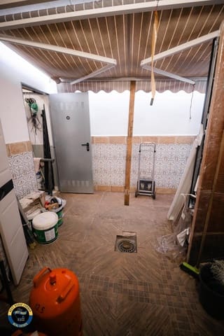 4 soveværelse Rækkehus til salg i Los Santos de Maimona med garage - € 153.000 (Ref: 9778341)