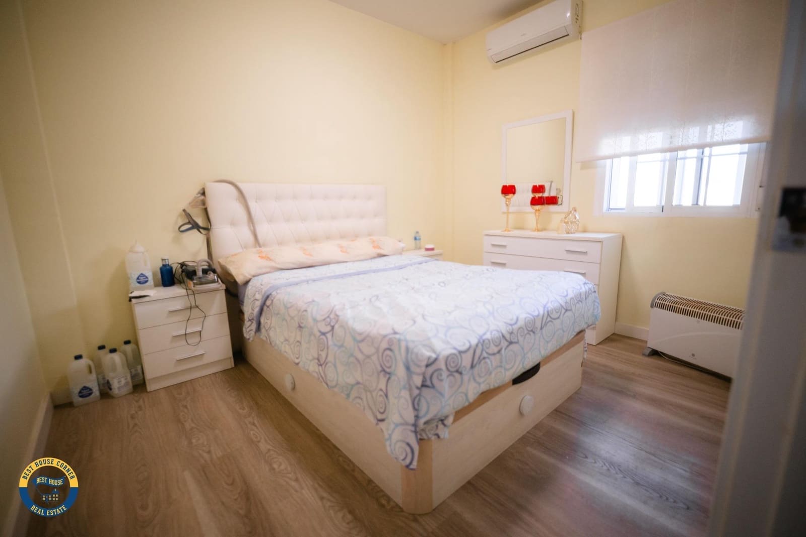 4 bedroom Terraced Villa for sale in Los Santos de Maimona with garage - € 153,000 (Ref: 9778341)