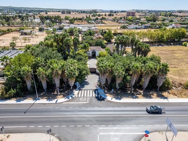 5 soverom Villa til salgs i Jerez de la Frontera med svømmebasseng garasje - € 1 400 000 (Ref: 9786791)