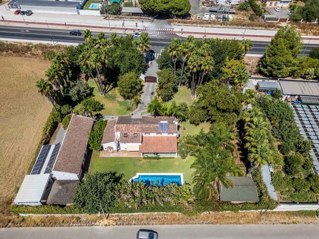 5 soverom Villa til salgs i Jerez de la Frontera med svømmebasseng garasje - € 1 400 000 (Ref: 9786791)