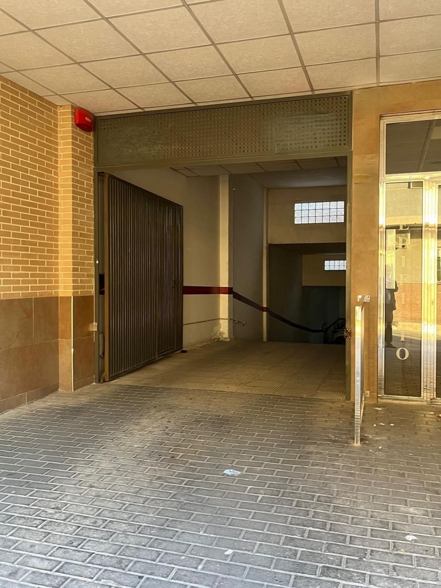 Piso de 2 habitaciones en Torreagüera en alquiler con garaje - 650 € (Ref: 9794851)