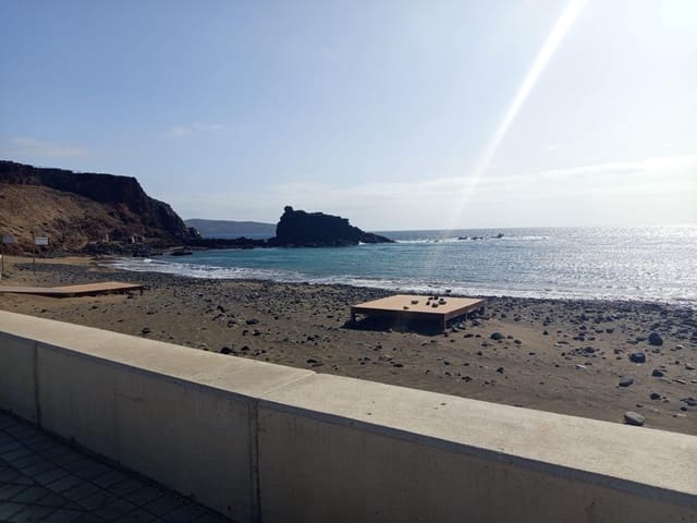 2 soverom Leilighet til salgs i El Carrizal, Ingenio med garasje - € 126 000 (Ref: 9794855)