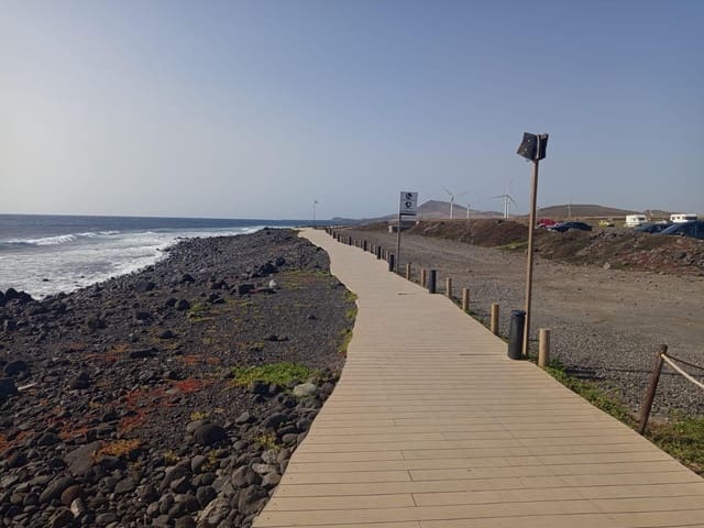 2 soverom Leilighet til salgs i El Carrizal, Ingenio med garasje - € 126 000 (Ref: 9794855)