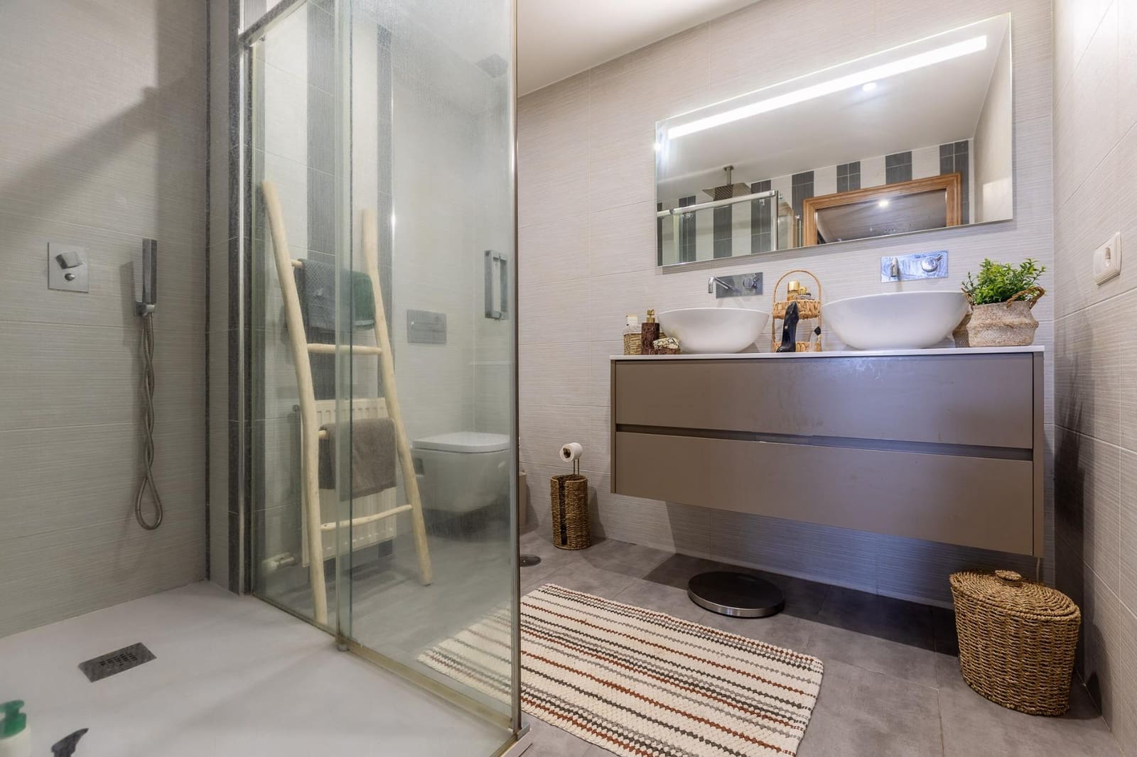 4 quarto Apartamento para venda em Corunha cidade com piscina - 549 000 € (Ref: 9794858)