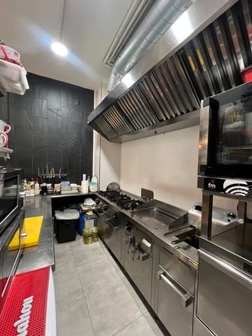 5 sovrum Kommersiell till salu i Salamanca stad - 75 000 € (Ref: 9794860)