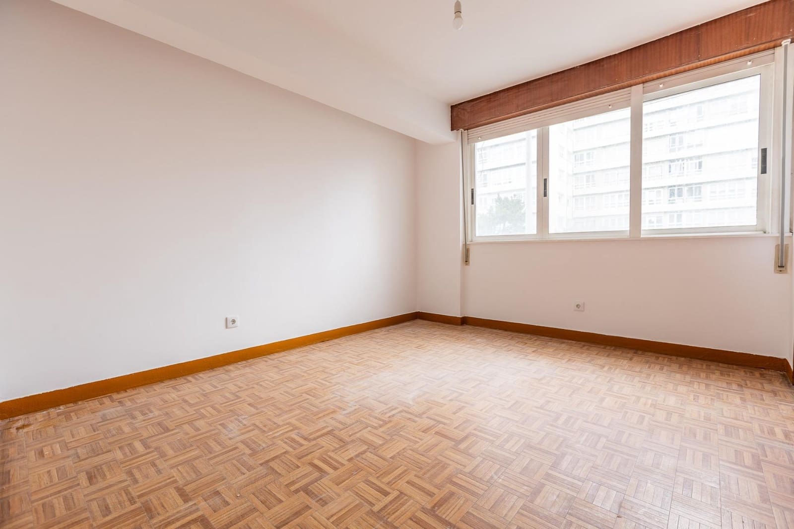 3 soveværelse Lejlighed til salg i A Coruna by - € 189.000 (Ref: 9794861)