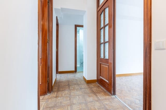 3 makuuhuone Asunto myytävänä paikassa A Coruña kaupunki - 189 000 € (Ref: 9794861)