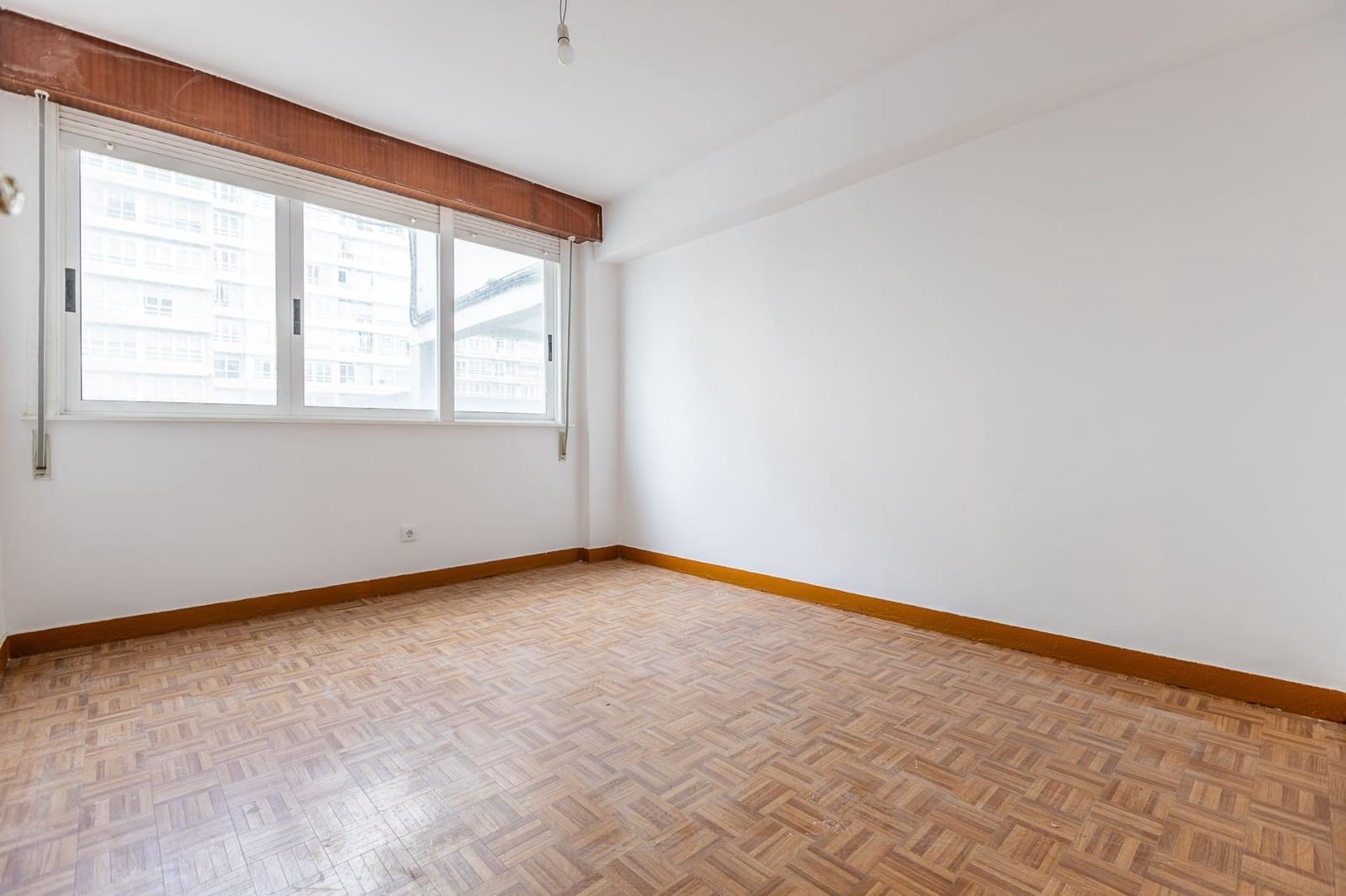 3 soveværelse Lejlighed til salg i A Coruna by - € 189.000 (Ref: 9794861)