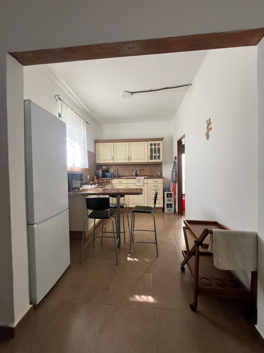 5 bedroom Finca/Country House for sale in Teror with garage - € 295,000 (Ref: 9794864)