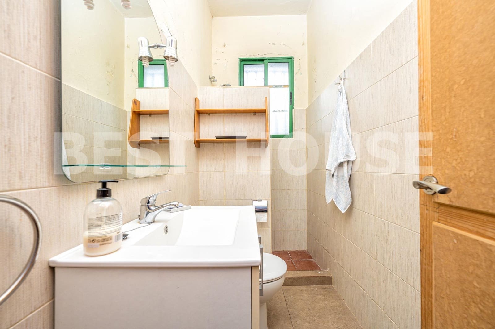 5 bedroom Finca/Country House for sale in Teror with garage - € 295,000 (Ref: 9794864)