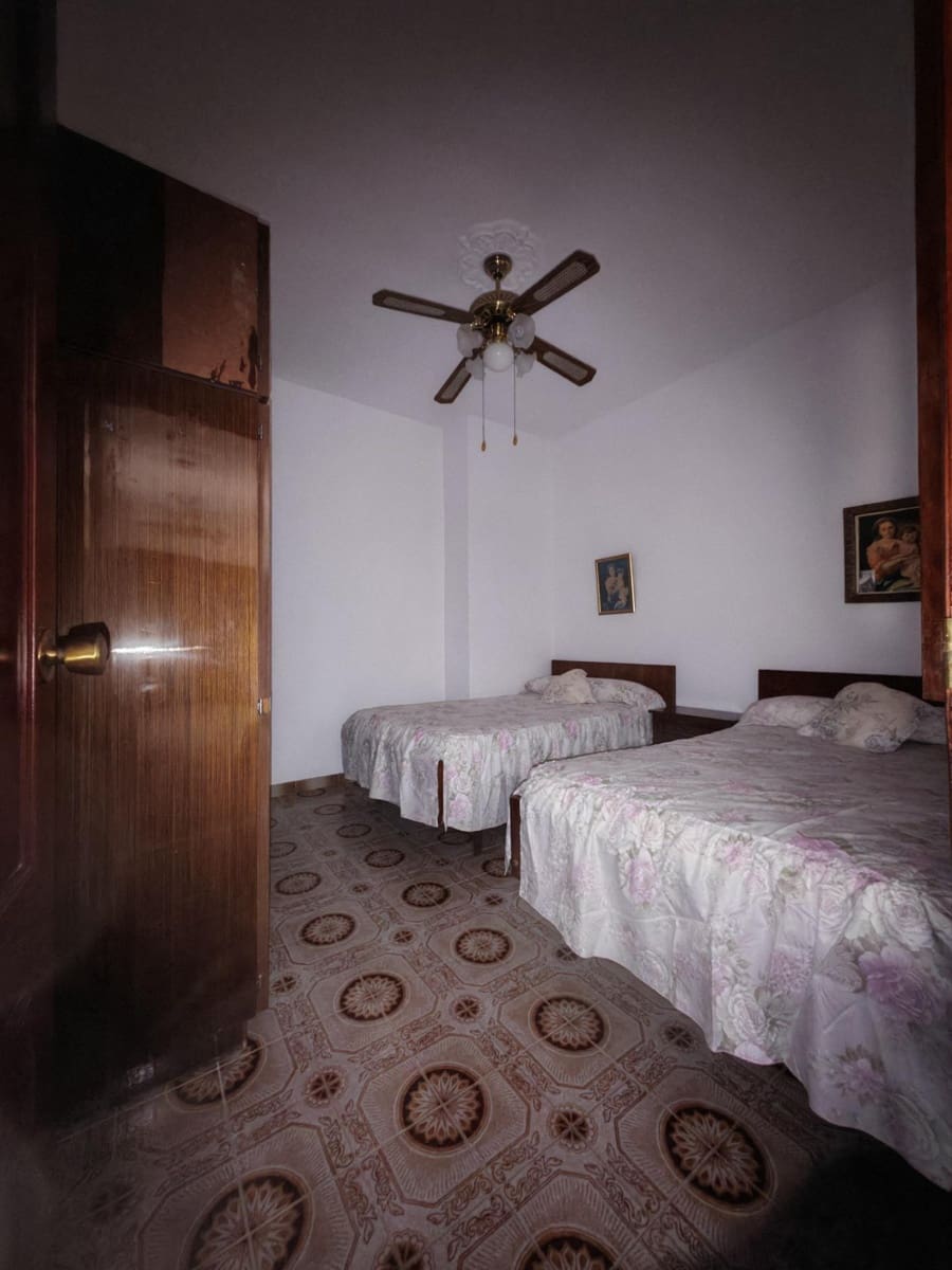 3 sypialnia Dom na sprzedaż w Brenes z garażem - 235 000 € (Ref: 9794866)