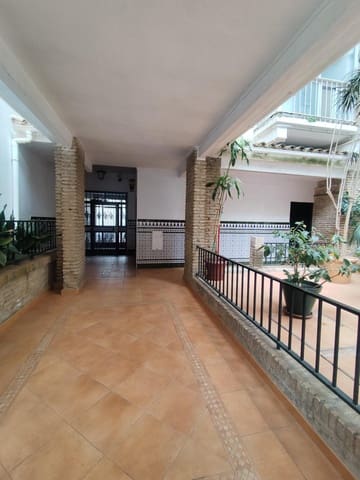 6 soveværelse Lejlighed til salg i Mairena del Aljarafe - € 270.000 (Ref: 9797305)