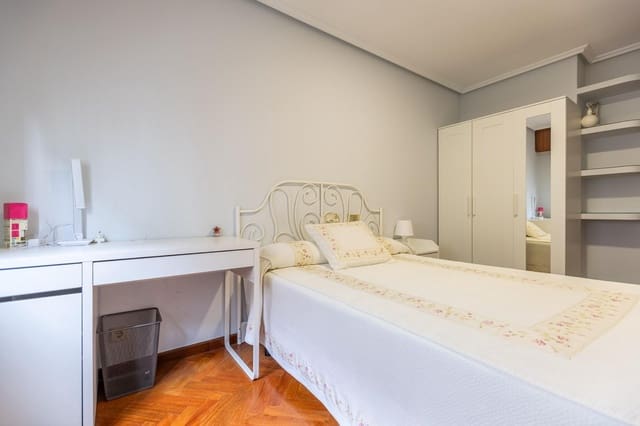 3 soverom Leilighet til salgs i La Coruña by - € 459 000 (Ref: 9797307)