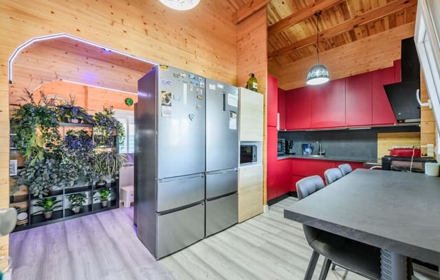 3 Zimmer Villa zu verkaufen in Matarrubia mit Garage - 270.000 € (Ref: 9818042)