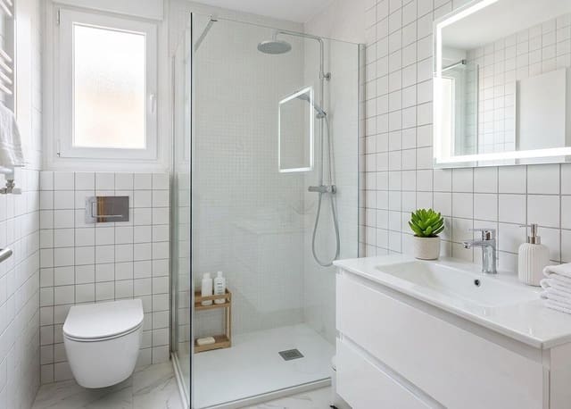 3 chambre Appartement à vendre à San Juan Bautista, Madrid ville avec garage - 735 000 € (Ref: 9818043)