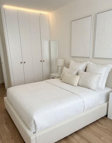 3 chambre Appartement à vendre à San Juan Bautista, Madrid ville avec garage - 735 000 € (Ref: 9818043)