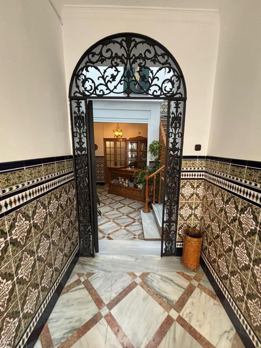 2 Zimmer Villa zu verkaufen in Setenil de las Bodegas - 430.000 € (Ref: 9818044)
