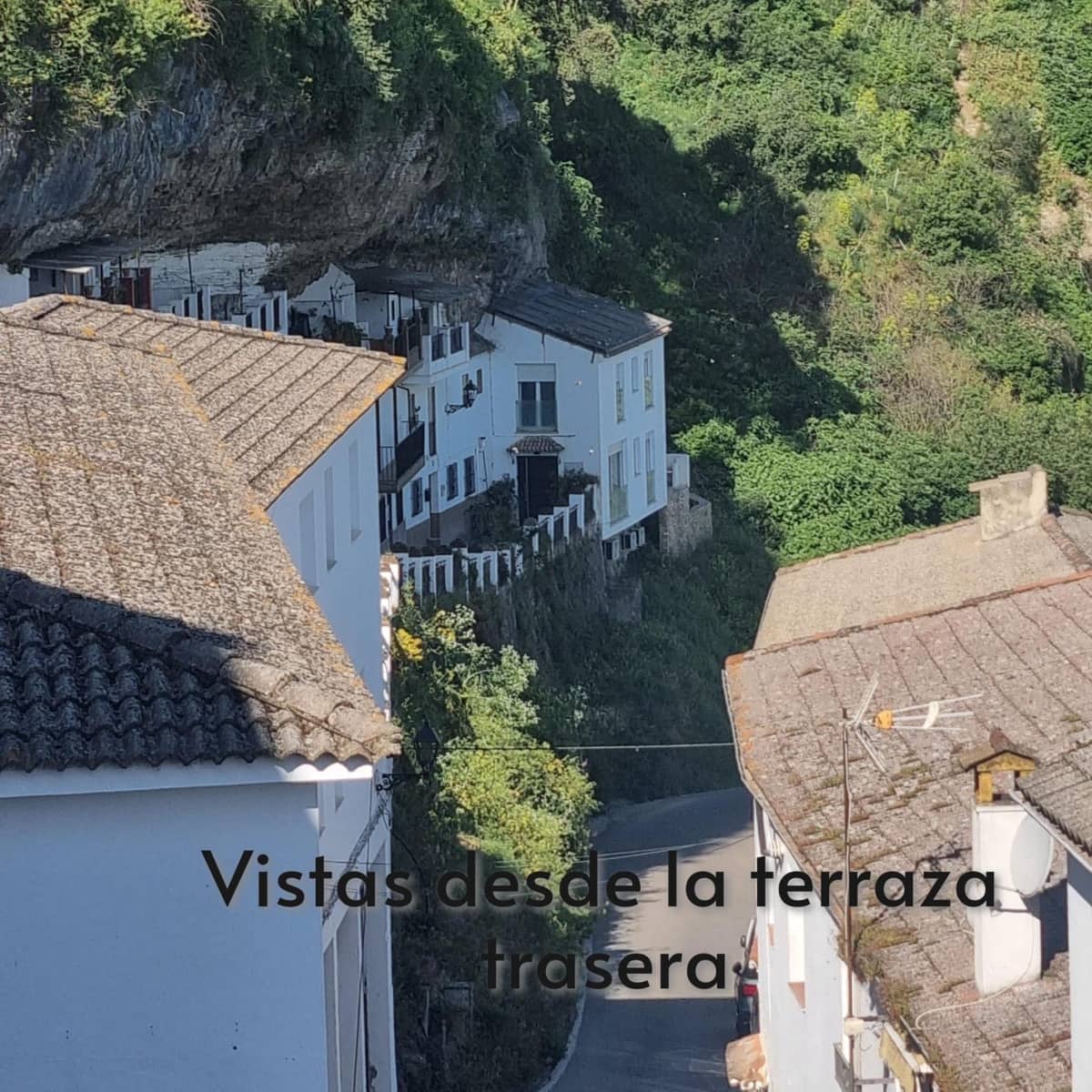2 Zimmer Villa zu verkaufen in Setenil de las Bodegas - 430.000 € (Ref: 9818044)