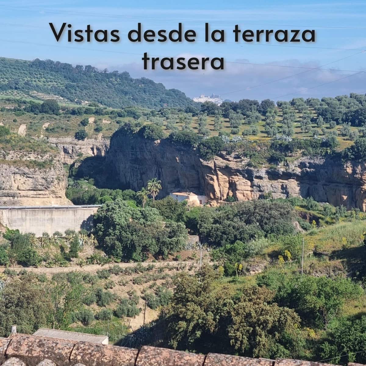 2 Zimmer Villa zu verkaufen in Setenil de las Bodegas - 430.000 € (Ref: 9818044)