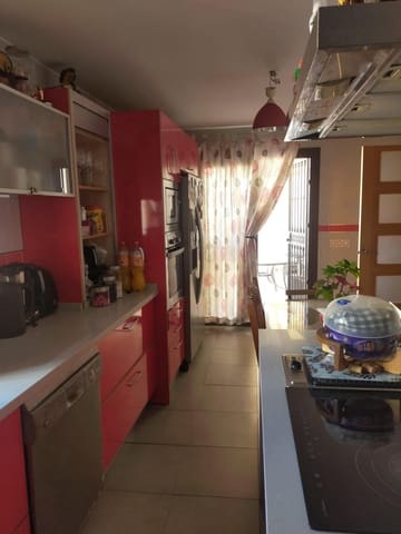 5 soveværelse Villa til salg i Cádiz by med swimmingpool garage - € 453.310 (Ref: 9818045)