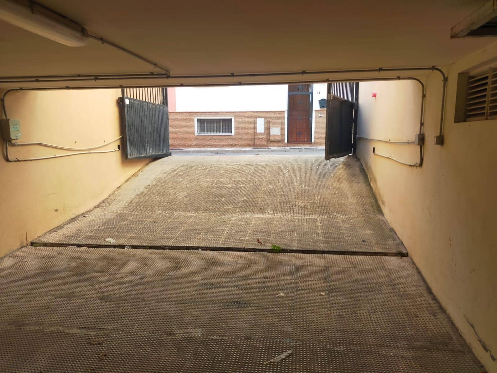 5 soveværelse Villa til salg i Cadiz by med swimmingpool garage - € 453.310 (Ref: 9818045)