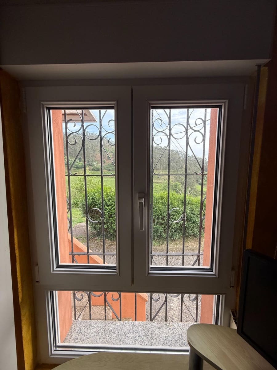 2 bedroom Finca/Country House for sale in Llanera with garage - € 160,000 (Ref: 9818046)