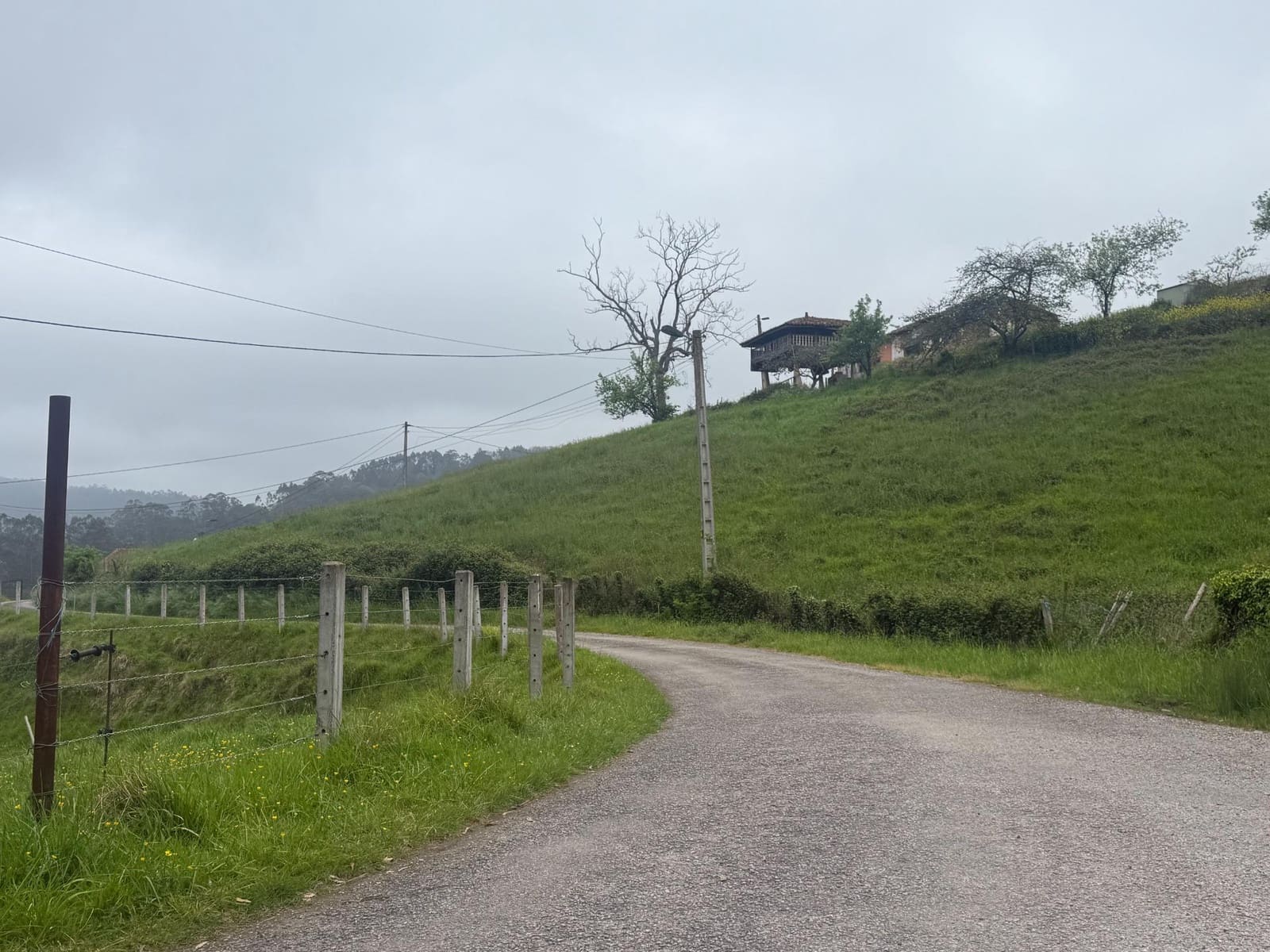 2 bedroom Finca/Country House for sale in Llanera with garage - € 160,000 (Ref: 9818046)